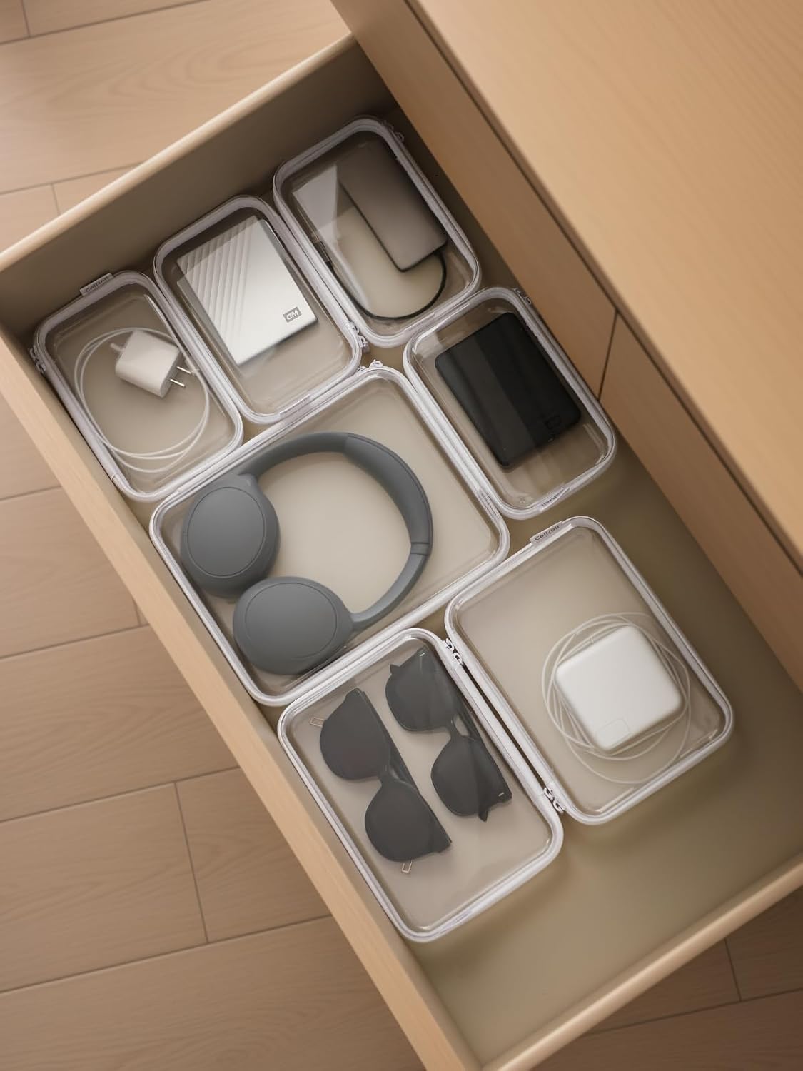 3PCS Large Clear Hard Shell Zippered Case, Diaper Bag Organizing Pouches